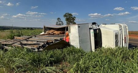 O acidente aconteceu na tarde de hoje