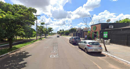 Vítima estava em uma tabacaria quando agressor chegou perguntando do dinheiro e cometendo agressões