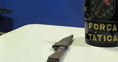 Trabalhador é esfaqueado após discussão em bar sobre serviço de carga e descarga 