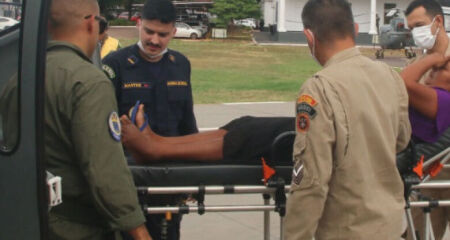 O resgate foi realizado pelas equpes do Corpo de Bombeiros e da Marinha