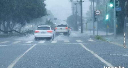 Aviso indica possibilidade de queda de energia e alagamentos para o Estado
