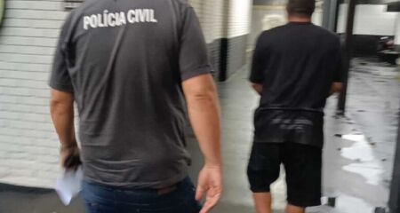 Suspeito ainda tentou fugir após o ataque, mas acabou detido por moradores