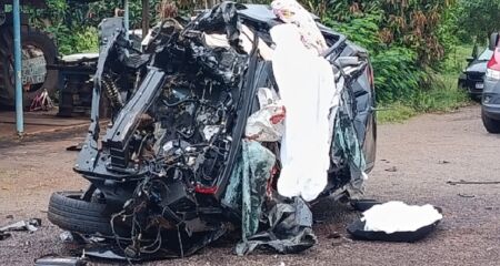 Uma terceira pessoa, que seria mãe e avó das vítimas, ficou ferida no acidente