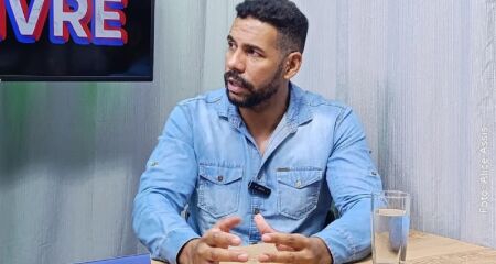 Professor denuncia tortura da Guarda 