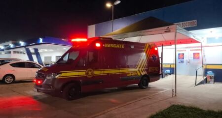 Viatura dos Bombeiros no Hospital Municipal 