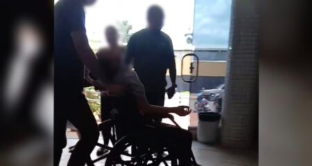 Superlotação e até falta de energia compõem cenário caótico citado por pacientes