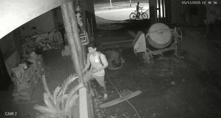 Além de carnes, ladrões também levaram ferramentas