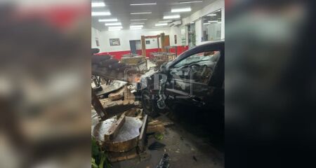 Polícia Militar foi acionada e apura causas do acidente