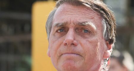 Bolsonaro teve direitos de volta 
