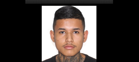 Pol&iacute;cia divulga foto do executor do crime