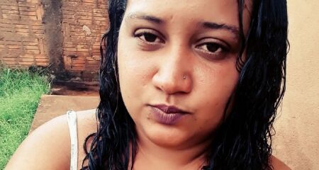 Fam&iacute;lia relata que v&iacute;tima entrou em carro suspeito e n&atilde;o foi mais vista desde a noite de ter&ccedil;a-feira 