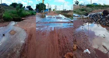 Cratera e vazamento de &aacute;gua na   Avenida Ministro Jo&atilde;o Arinos est&aacute; causando transtornos para quem precisa passar pelo local 