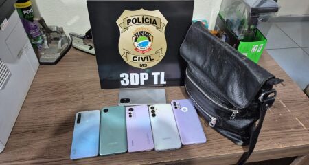 Itens encontrados na casa do autor dos crimes foram devolvidos &agrave;s v&iacute;timas 