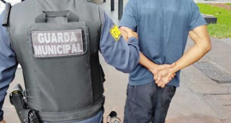 Homem estava foragido do regime semiaberto de pena por furto