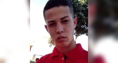 Jovem de 27 anos foi visto pela &uacute;ltima vez ap&oacute;s encontro com um casal no bairro Vila Piloto