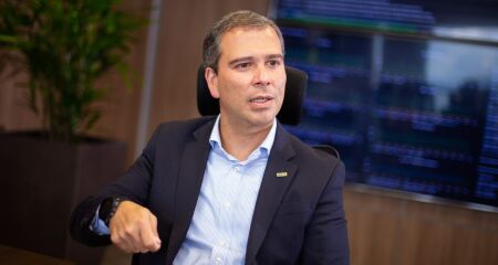Paulo Henrique foi preso nesta 5&ordf;. PF investiga se ele recebeu R$ 145,6 milh&otilde;es em im&oacute;veis de Vorcaro em negocia&ccedil;&otilde;es do Master com o BRB

