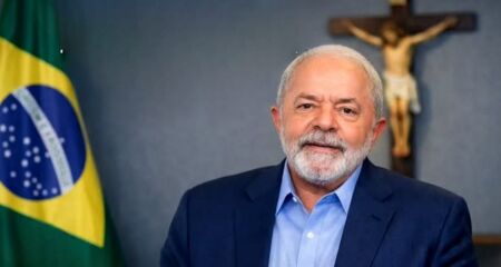 Lula e Igreja foram criticados 