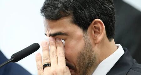 Planalto quer punir traidores 