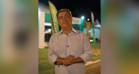Trad elogia feira e cita emendas para Navira&iacute; 