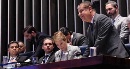 Senador diz que Congresso cumpriu seu papel 