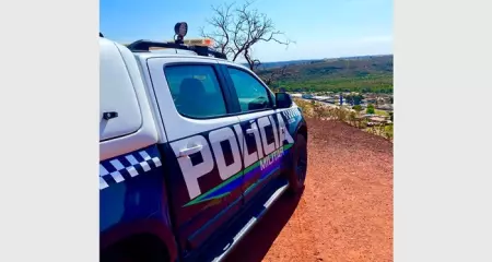 A jovem foi resgatada ainda inconsciente e n&atilde;o h&aacute; informa&ccedil;&otilde;es sobre os motivos da queda 