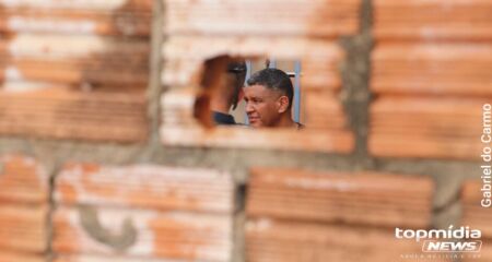 O homem tentou mentir sobre o crime afirmando ter sido suic&iacute;dio 