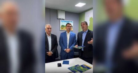 Documento entregue pelo governador e ex-governador Azambuja detalha propostas que poder&atilde;o integrar plano de governo