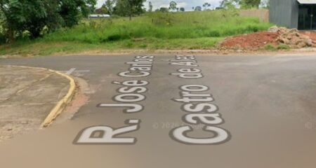 Rua onde a v&iacute;tima foi encontrada sem vida