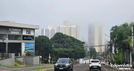 Dia amanheceu com nevoeiro em Campo Grande