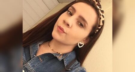 J&uacute;lia de Lara Prado estava viajando com o marido e seu animal de estima&ccedil;&atilde;o quando se envolveram em um grave acidente; a cadelinha segue viva 