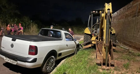 A suspeita &eacute; de que o condutor estivesse b&ecirc;bado no momento da colis&atilde;o 