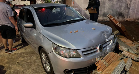 No ve&iacute;culo tamb&eacute;m estava uma crian&ccedil;a que n&atilde;o se machucou com o acidente 
