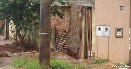 O homem entrou na casa da jovem sob a desculpa de oferecer ajuda e tentou realizar o crime 