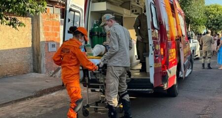 A v&iacute;tima foi socorrida e encaminhada para o Hospital Regional