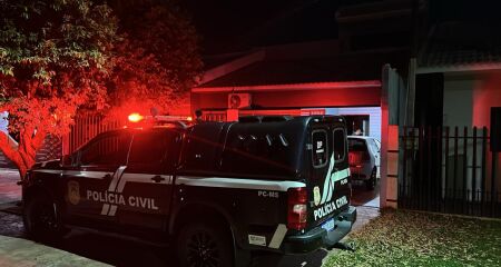 O grupo usava chave de fenda e decodificadores para conseguir levar os ve&iacute;culos