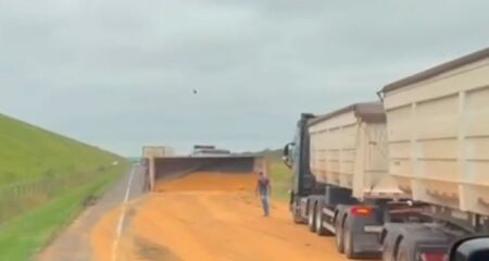 Ningu&eacute;m teria ficado ferido durante o acidente