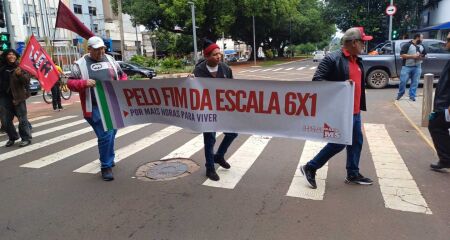 O protesto busca conscientizar a popula&ccedil;&atilde;o sobre a necessidade de mudan&ccedil;as trabalhistas