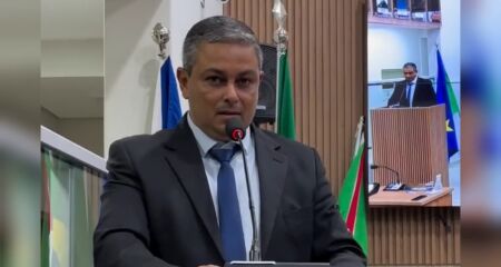 Em den&uacute;ncia no Minist&eacute;rio P&uacute;blico, o profissional afirmou que foi exonerado em 2026, ao se recusar a fazer novos repasses 