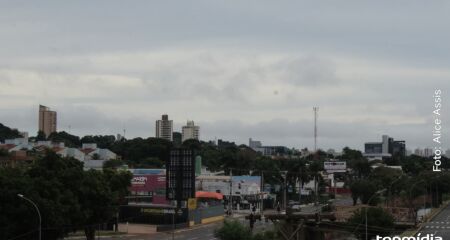 Em Campo Grande, a previs&atilde;o indica m&iacute;nima de 18&deg;C e m&aacute;xima de 29&deg;C