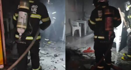 Fogo teria come&ccedil;ado em uma torre de som e consumiu mesas, cadeiras e at&eacute; uma TV