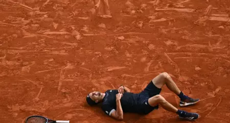  JULIEN DE ROSA / AFP