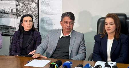 Interventor foi apresntado em coletiva