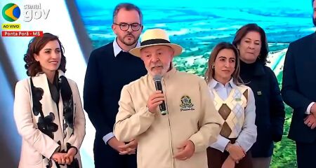 Lula cumre maratona em MS 