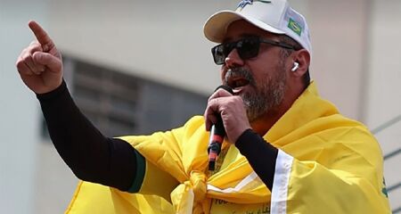 Pollon alega cerceamento &agrave; defesa 