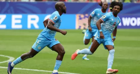 O gol foi marcado contra Portugal e entrou para a história ao fazer o primeiro gol da seleção congolesa em Mundiais