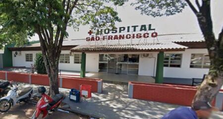 Pol&iacute;cia foi acionada ap&oacute;s jovem dar entrada no hospital