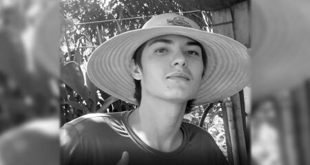 descrito como alegre e muito querido pela comunidade
