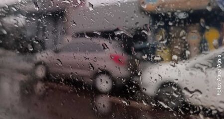 Tempestades e ventos intensos estão previstos para todo Estado