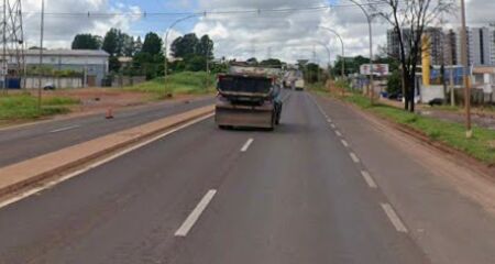 O motorista teria parado para fazer sua higiene pessoal quando foi furtado
