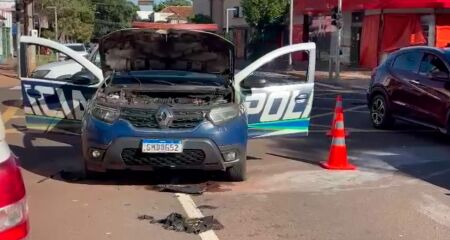 Apesar do susto, os militares da 'barca' conseguiram sair em seguran&ccedil;a e apagar as chamas